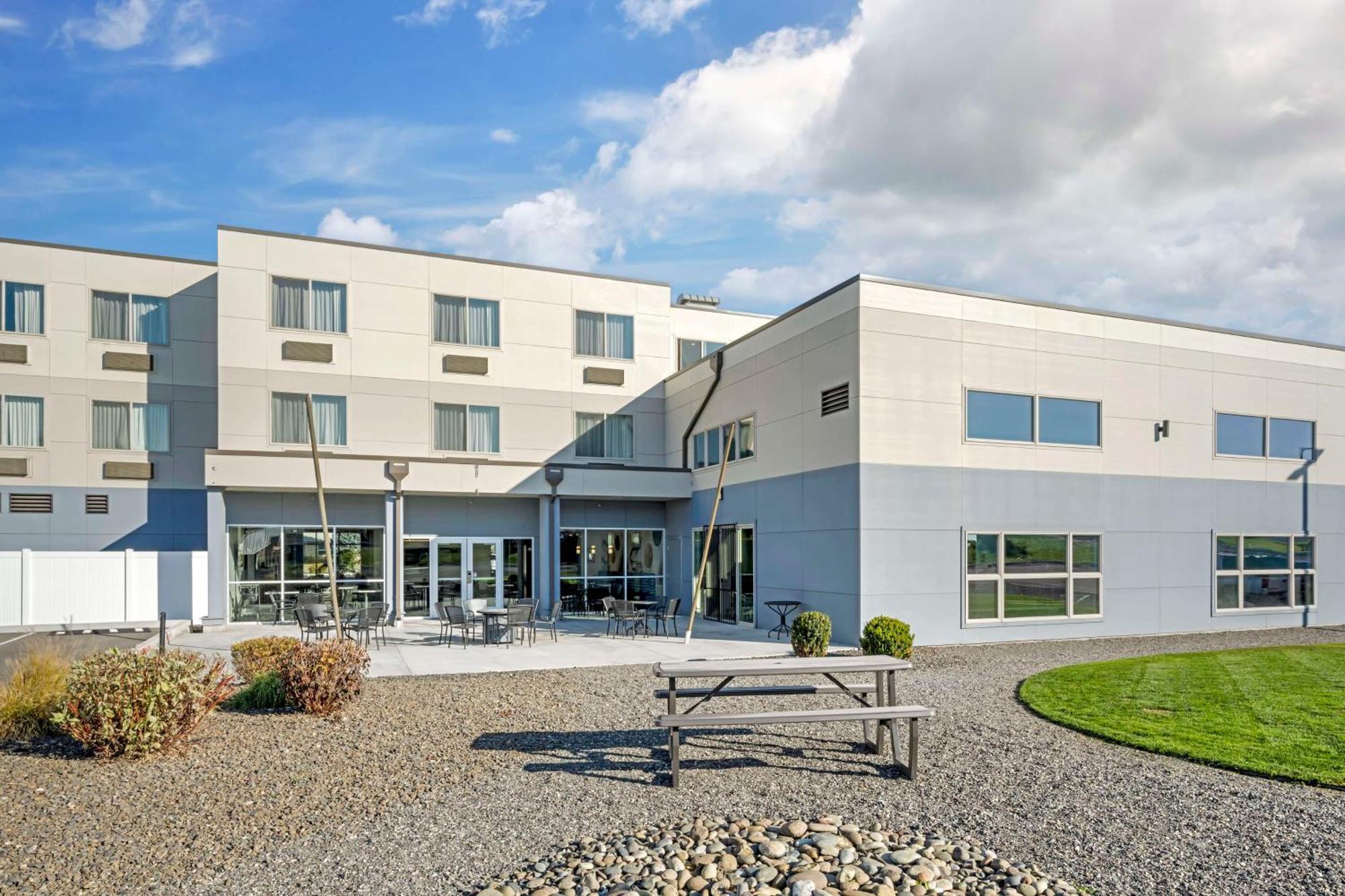 Best Western Plus The Inn At Hells Canyon Clarkston Exterior foto